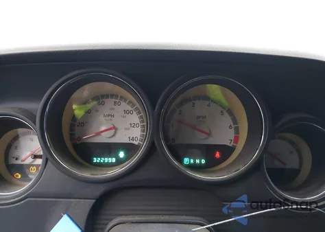 2010 Dodge Challenger Se z USA, uszkodzony, nr VIN 2B3CJ4DV1AH320627